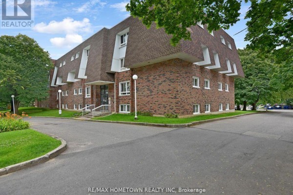 G11 - 815 Kyle Court, Brockville, ON, photo 3