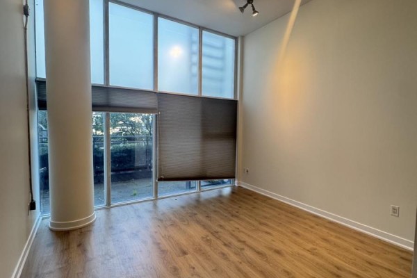 Dining room - G19 - 33 Iceboat Terrace, Toronto, ON M5A4A5 Photo 2