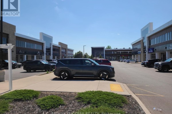 G203 - 450 Hespeler Road, Cambridge, ON N1R0C9 Photo 3