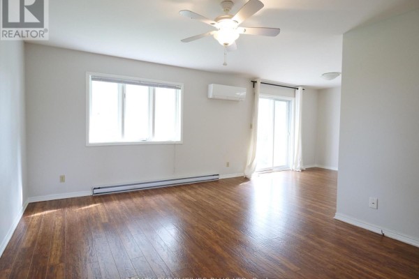Primary Bedroom - G3 - 50 Third Street, Orangeville, ON L9W2B1 Photo 4