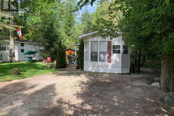 G4 - 85 Theme Park Drive, Wasaga Beach, ON L9Z1X7 Photo 5