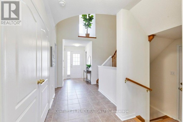 Primary Bedroom - G7 - 7 Gidley Lane, Ajax, ON L1T4Z7 Photo 4