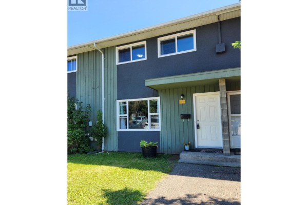 Kitchen - G70 1900 Strathcona Avenue, Prince George, BC V2L2V9 Photo 2