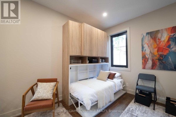Other - Garden Suite - 23 Ross Street, Toronto, ON M5T1Z8 Photo 3