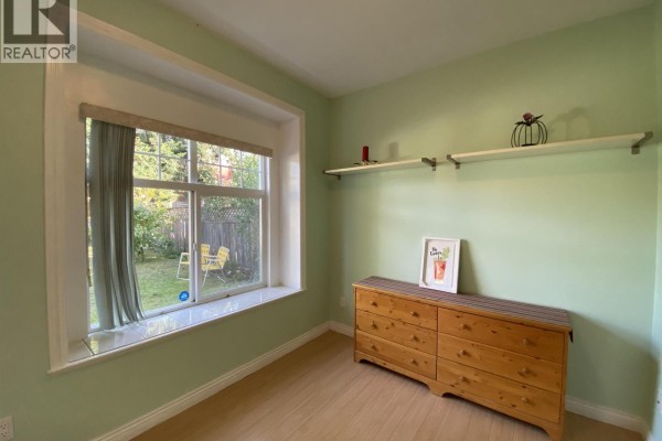 Garden Suite 6000 Rumble Street, Burnaby, BC V5J2C6 Photo 4