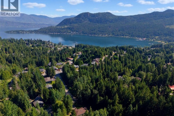 Glengarry Place Lot# 17, Blind Bay, BC V0E1H2 Photo 5