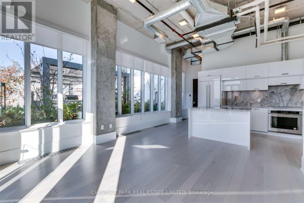 Kitchen - Gph17 - 50 Mccaul Street, Toronto, ON M5T1V9 Photo 2
