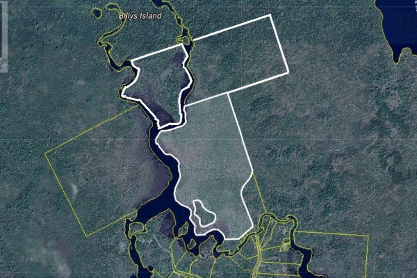 Grant 5925 Georges Lake, East Kemptville, NS B5A5P3 Photo 2