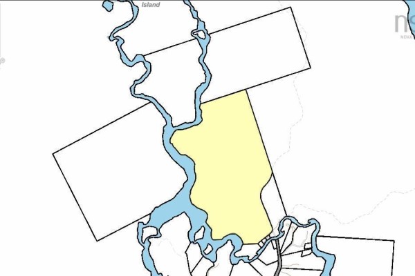 Grant 5925 Georges Lake, East Kemptville, NS B5A5P3 Photo 3