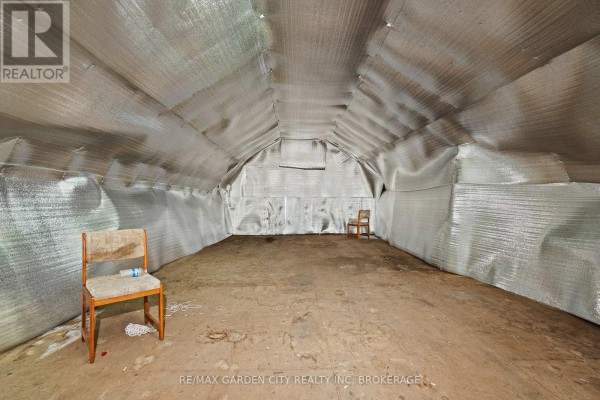 Greenhouse - 53825 Zion Road, Wainfleet, ON L0S1V0 Photo 4