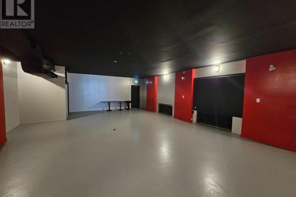 Ground - 2058 Dufferin Street, Toronto, ON M6E3R6 Photo 4