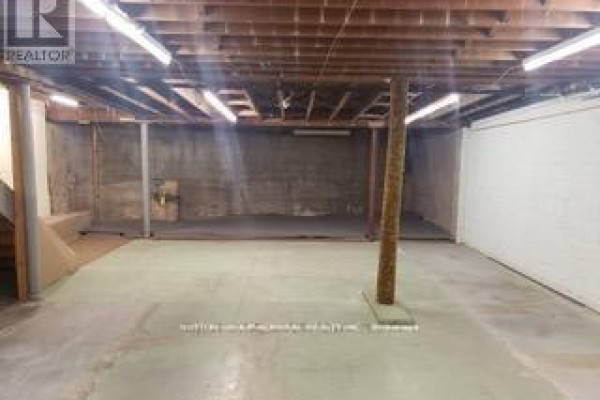 Ground - 2500 Kingston Road, Toronto, ON M1N1V3 Photo 5