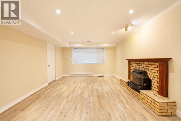 Ground 4437 Atlee Avenue, Burnaby, BC, photo 2
