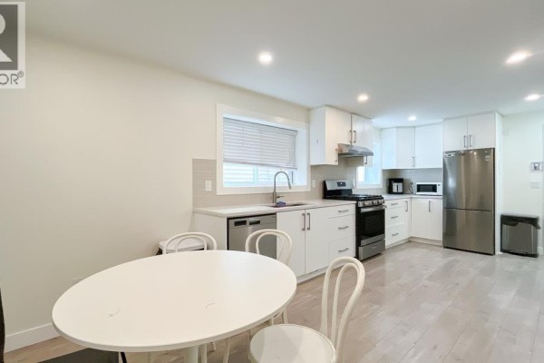 Ground Level 320 E 57th Avenue, Vancouver, BC, photo 3
