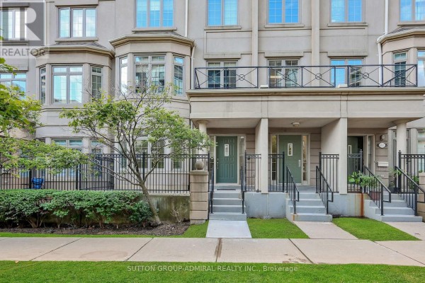 Gv108 - 38 Kenaston Gardens, Toronto, ON, photo 3