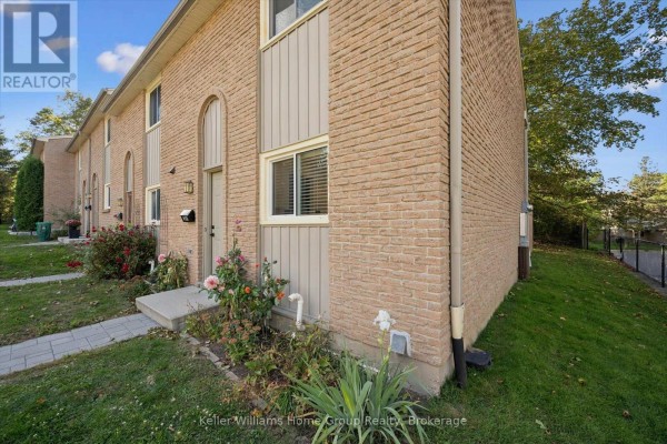 Kitchen - H53 - 223 Pioneer Drive W, Kitchener, ON N2P1L9 Photo 3