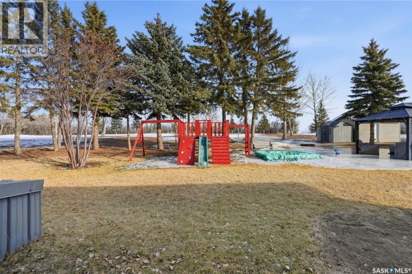 Living room - Hallborg Acreage, Chaplin Rm No  164, SK S0H0V0 Photo 4