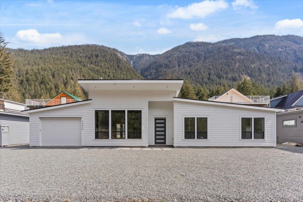Hg185 71376 Grove Place, Sunshine Valley, Hope, BC, photo 2
