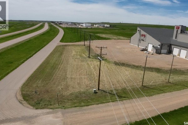 Highway 1 Frontage Lot, Swift Current, SK, photo 3
