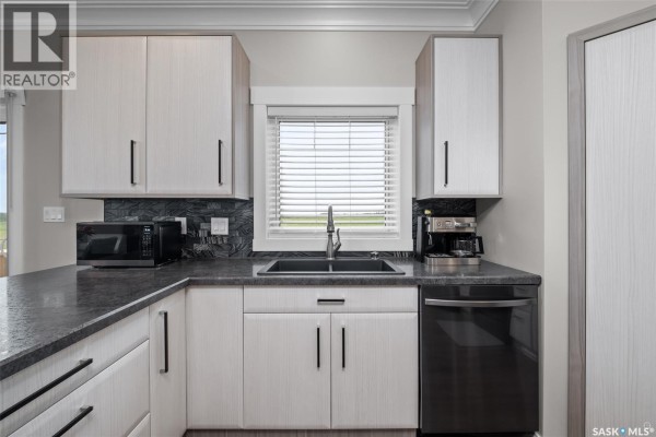 Laundry room - Highway 2 South Acreage, Prince Albert Rm No  461, SK S6V5P9 Photo 5