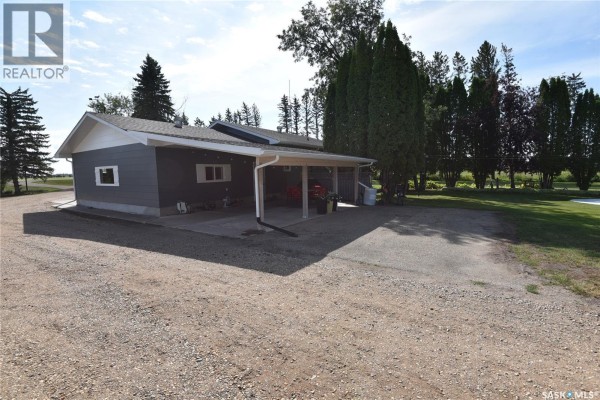 Hleck Home Quarter, Nipawin Rm No  487, SK S0E0P0 Photo 4