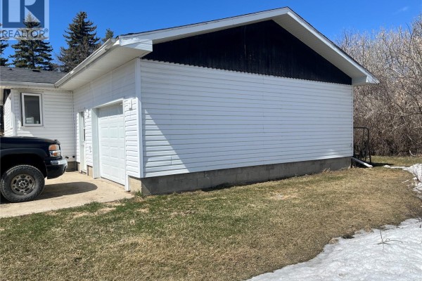 Laundry room - Hoodoo Acreage, Hoodoo Rm No  401, SK S0K1B0 Photo 5
