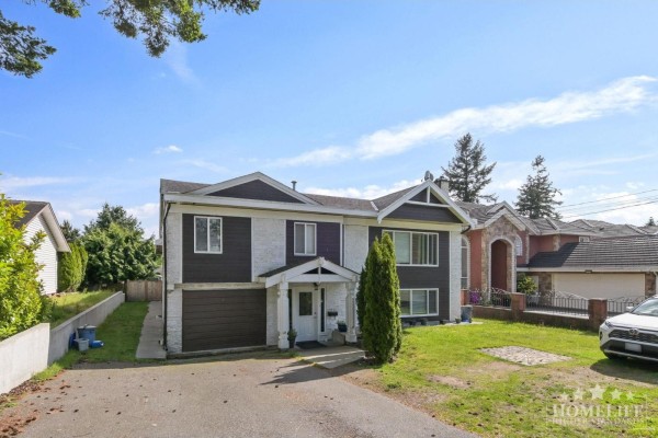 House 11860 75a Avenue, Delta, BC V4C1J9 Photo 2