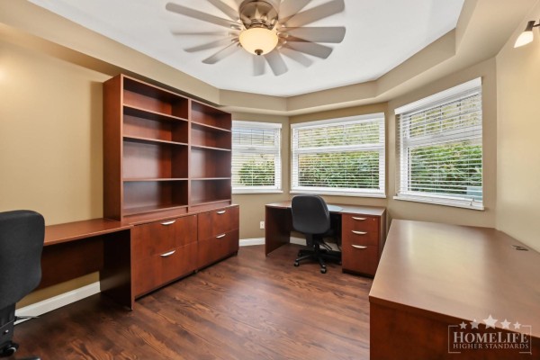 House 14564 18a Avenue, Surrey, BC V4A8A4 Photo 3