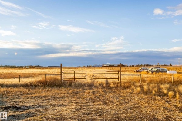Hwy 44 Rr 265, Rural Sturgeon County, AB T8R0J3 Photo 5