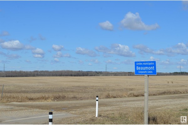 Hwy 625 & Rr 244, Rural Leduc County, AB T4X0N9 Photo 5