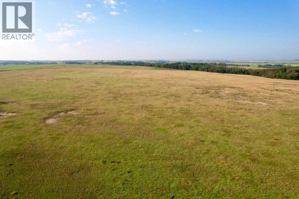 In Kneehill County, Rural Kneehill County, AB T0M2A0 Photo 4