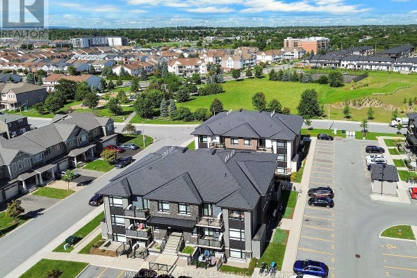 J - 310 Tulum Crescent, Ottawa, ON, photo 2