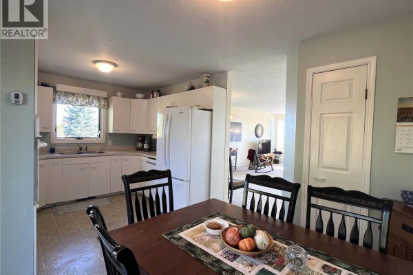 3pc Ensuite bath - Jost Acreage, Meadow Lake Rm No 588, SK S9X1Z7 Photo 5