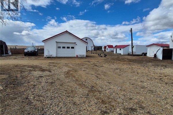 Kitchen - Kayville Acreage, Kayville, SK S0H2C0 Photo 3