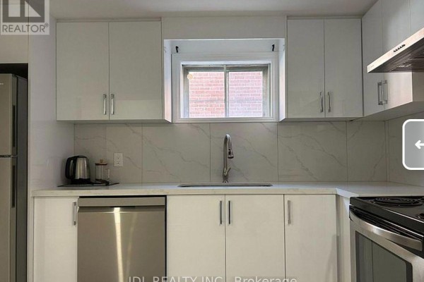 Kitchen Main/2 Beds Bsmt - 13 Pawnee Ave Avenue, Toronto