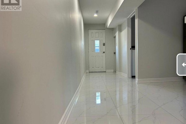 Kitchen Main/2 Beds Bsmt - 13 Pawnee Ave Avenue, Toronto, ON M2H3C6 Photo 3