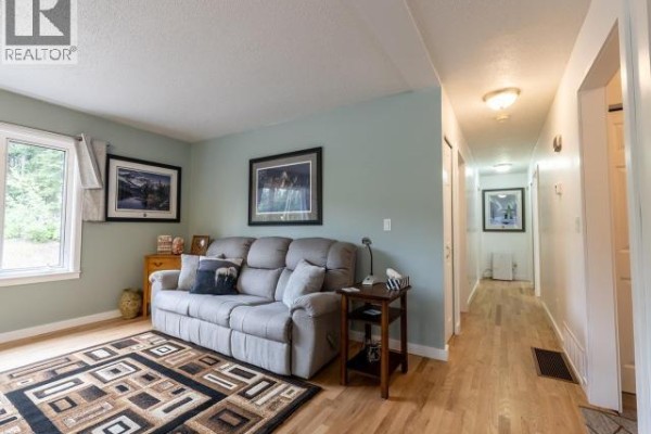 Km 1262.5 Teslin, Teslin, YT Y0A1B0 Photo 3