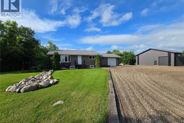 Foyer - Kozmech Acreage, Wallace Rm No  243, SK S3N2W7 Photo 5