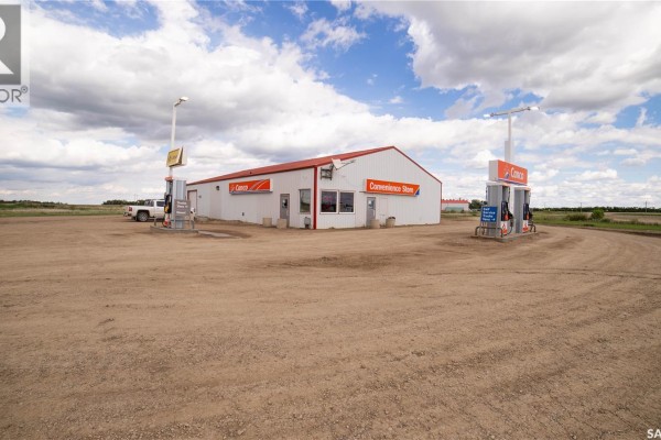 Krazy Canuck, Highway 9 & 18, Enniskillen Rm No  3, SK S0G3N0 Photo 2