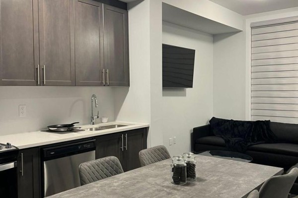 Family room - L119 - 9570 Islington Avenue, Vaughan, ON L4H5E8 Photo 2