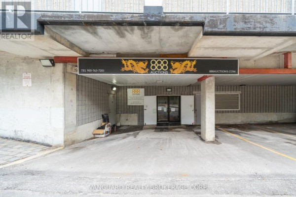 L19 - 280 West Beaver Creek Road, Richmond Hill