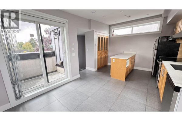 Laneway House 3202 E 5th Avenue, Vancouver, BC, photo 3