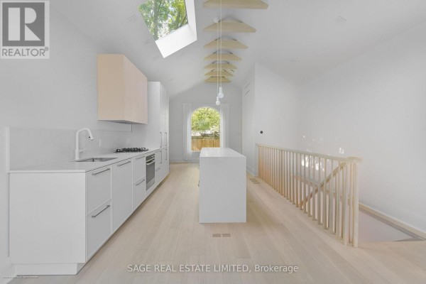 Primary Bedroom - Laneway Suite - 46 Fuller Avenue, Toronto, ON M6R2C3 Photo 3