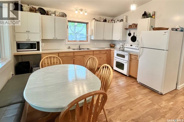 Larson Lake Waterfront Cabins + 3 Quarters Of Land, Spiritwood Rm No  496, SK S0J2M0 Photo 5
