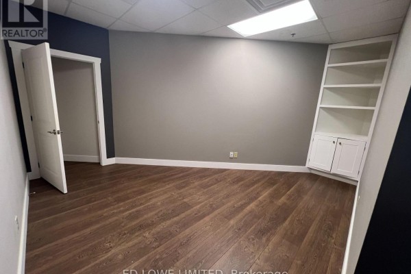 Ll 8 - 5 Quarry Ridge Road, Barrie, ON L4M7G1 Photo 5