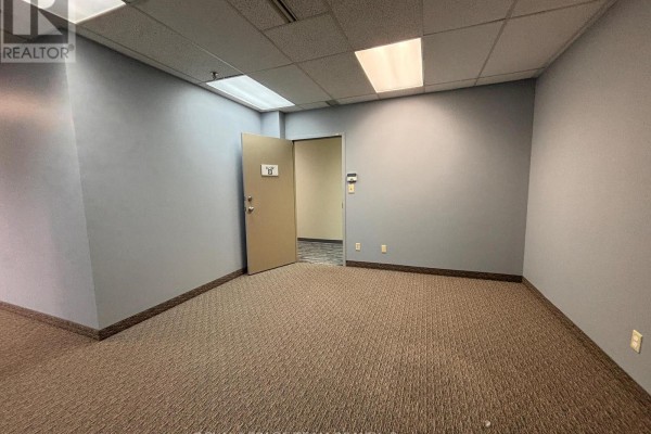 Ll22 - 1701 Woodward Drive, Ottawa, ON, photo 2