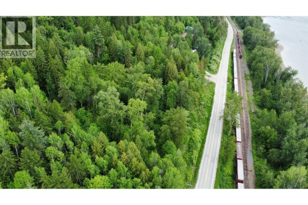 Arrow Lake 10 Lot Package Arrow Lakes Drive, Castlegar, BC V1N3N3 Photo 4