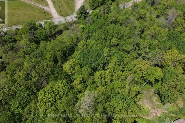 Lot 1 Mutual Avenue, Renfrew, ON K7V3R4 Photo 4