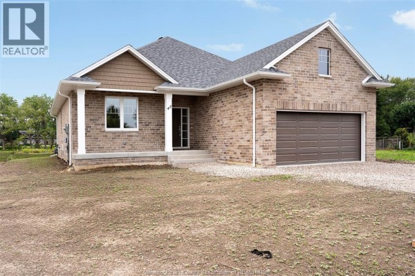Living room - Lot 10 Kennedy Crt., Amherstburg, ON N9V2R3 Photo 3