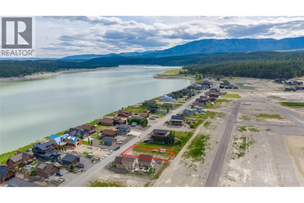 Lot 108 Koocanusa Lake Drive, Lake Koocanusa, BC V0B1T5 Photo 3